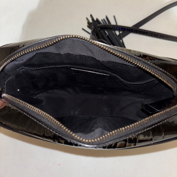 Saint Laurent Lou Medium YSL Monogram Patent Camera Bag- black patent - Picture 9 of 10